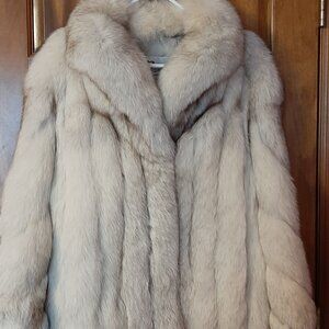 Vintage Berman's Leather Blue Fox fur coat, size M, 1985